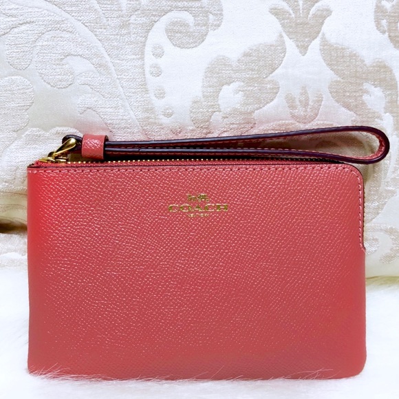 Coach Handbags - Coach NWT Rose Petal Wristlet